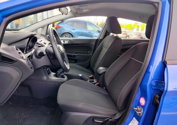 Ford Fiesta cena 24900 przebieg: 175222, rok produkcji 2013 z Toruń małe 596